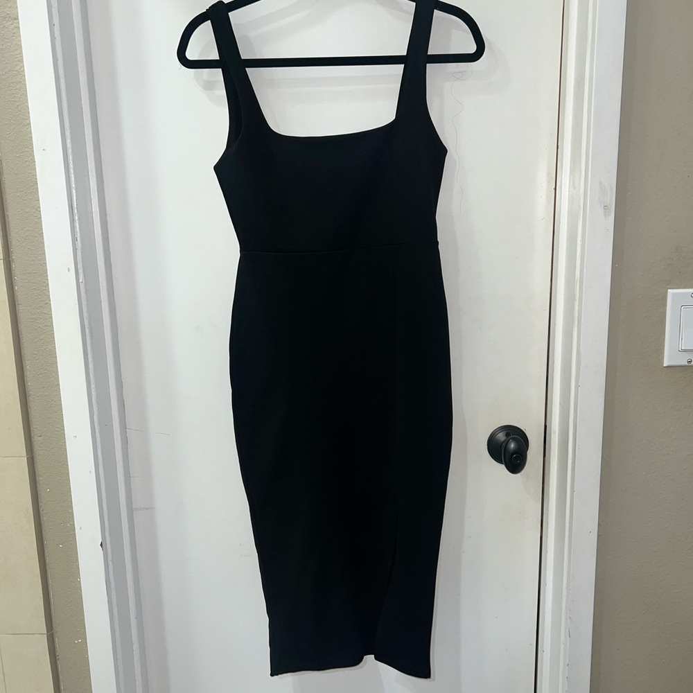 [NWT] Nasty Gal Black Midi Dress